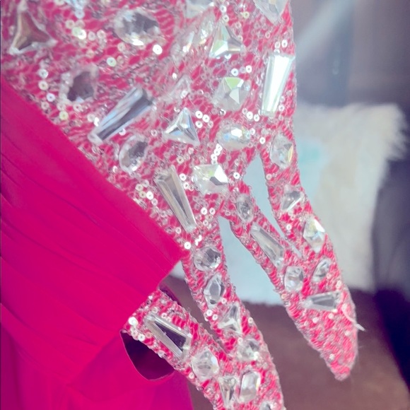 Blondie Nites strapless Pink flowy Gown - Picture 6 of 15